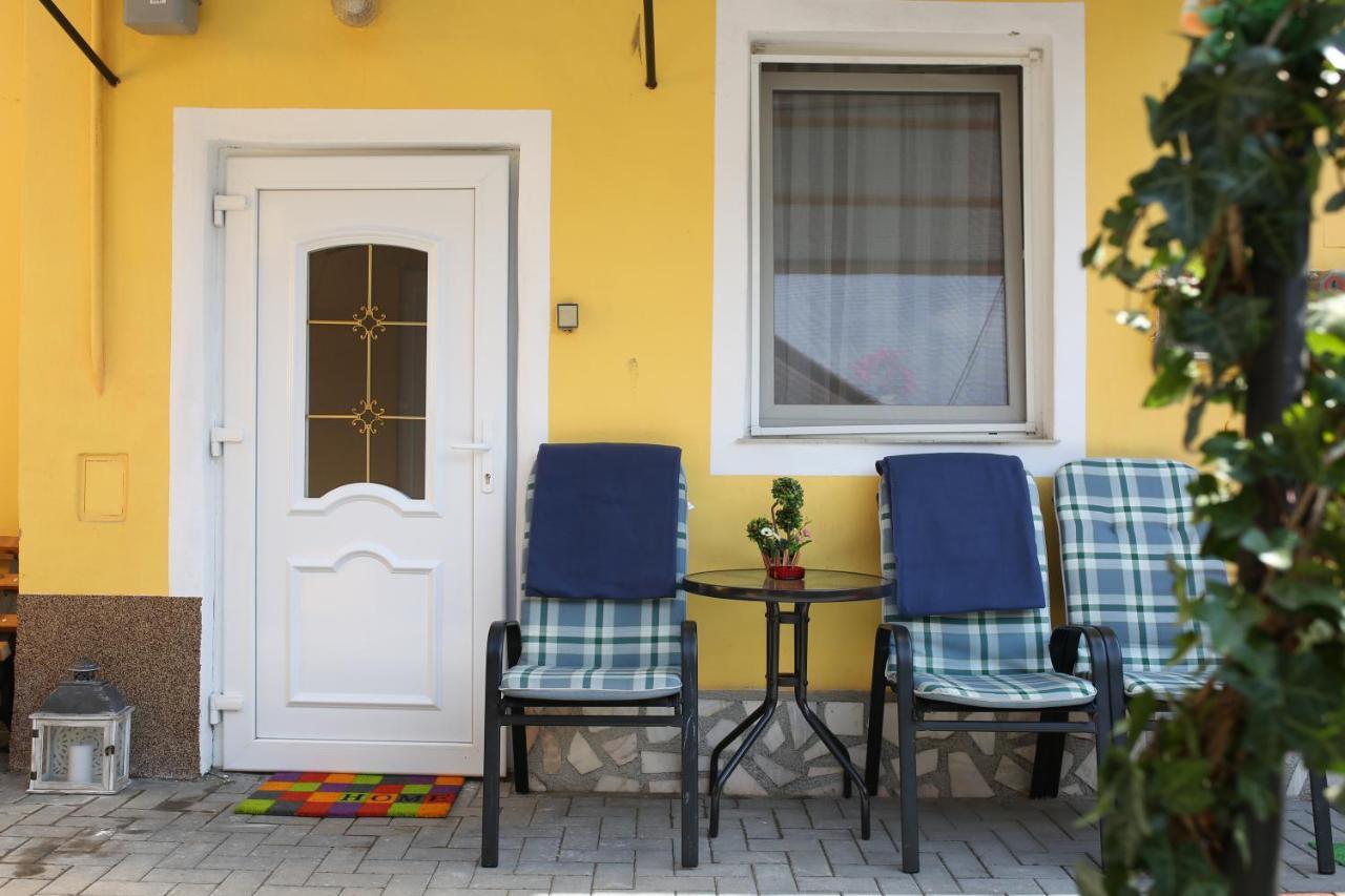 Color Home Hermannstadt Exterior photo